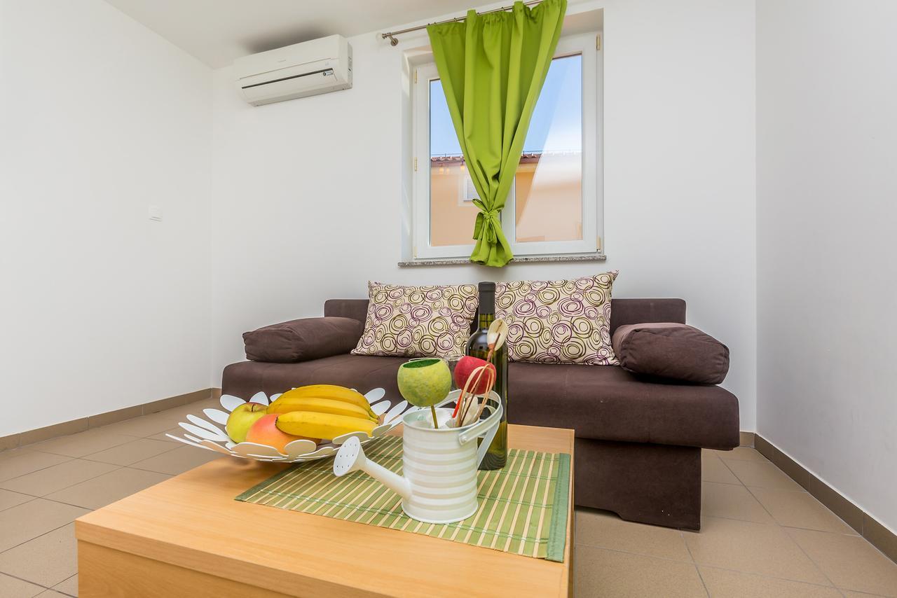Apartments Mirica Baška Kültér fotó