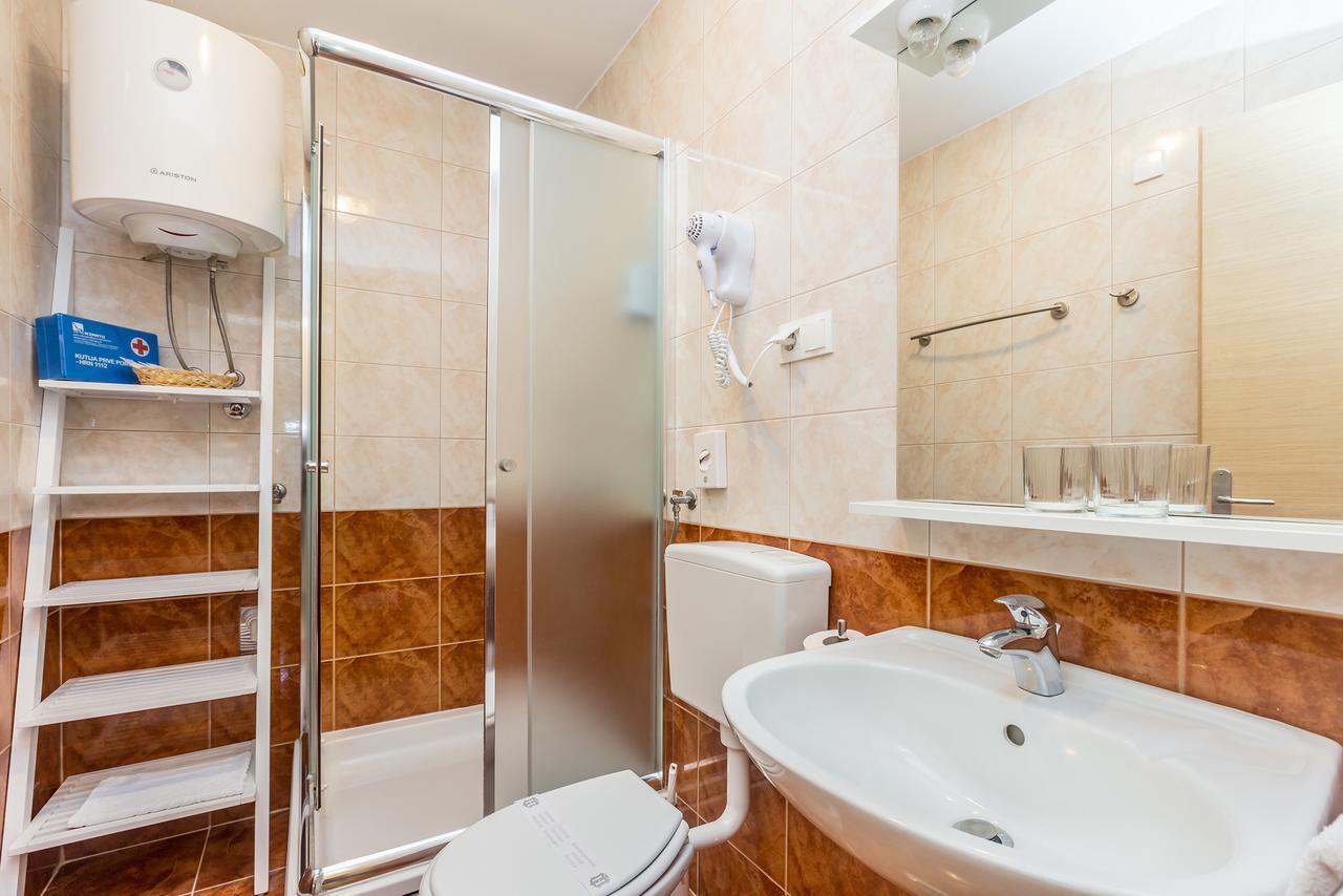 Apartments Mirica Baška Kültér fotó