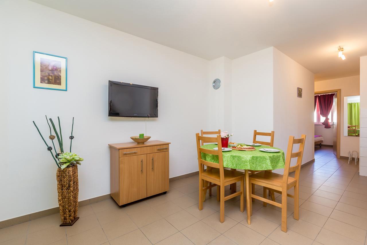 Apartments Mirica Baška Kültér fotó